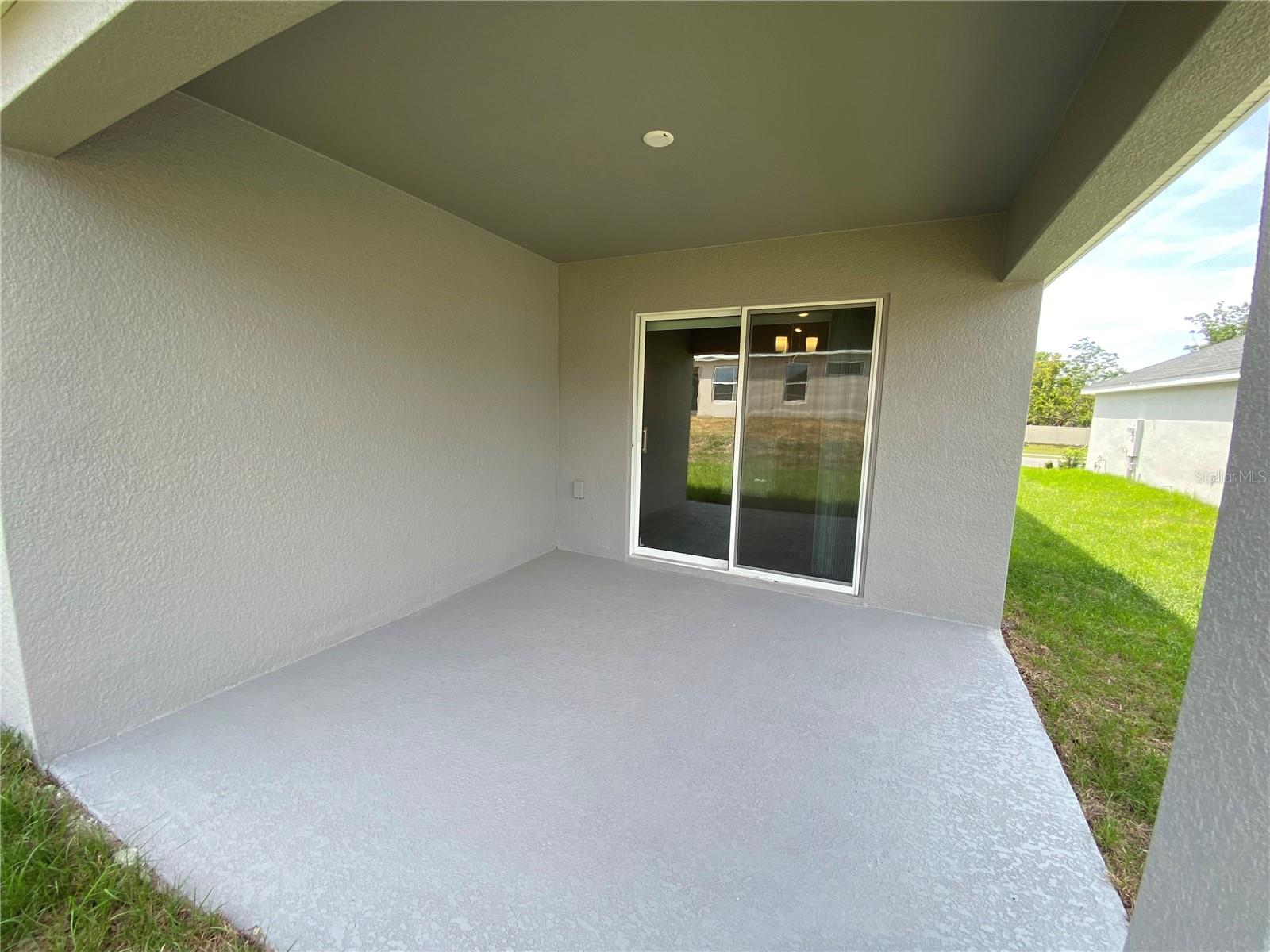 1304 MOUNTAIN FLOWER LN, DAVENPORT, FL, 33837