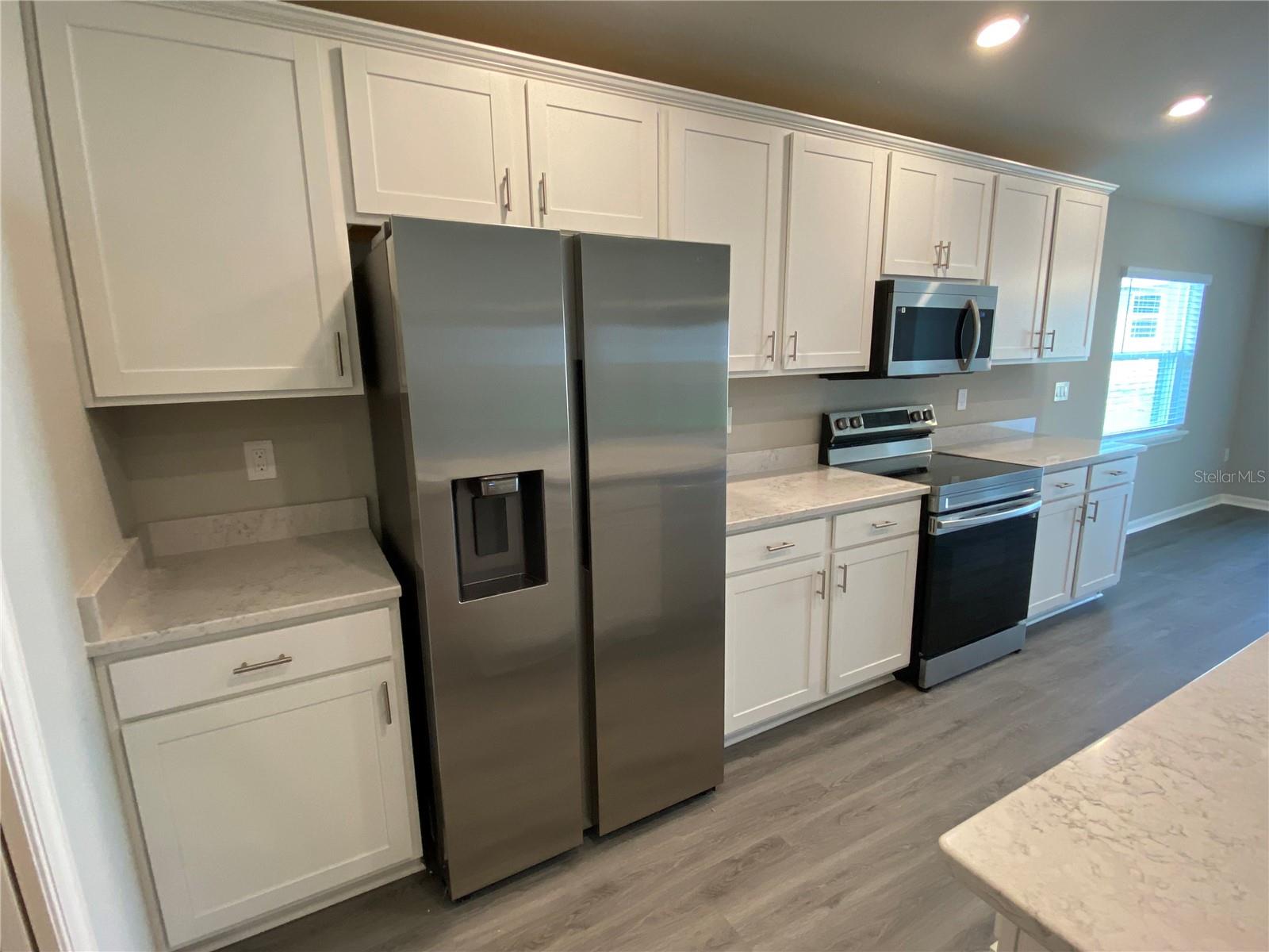 1304 MOUNTAIN FLOWER LN, DAVENPORT, FL, 33837