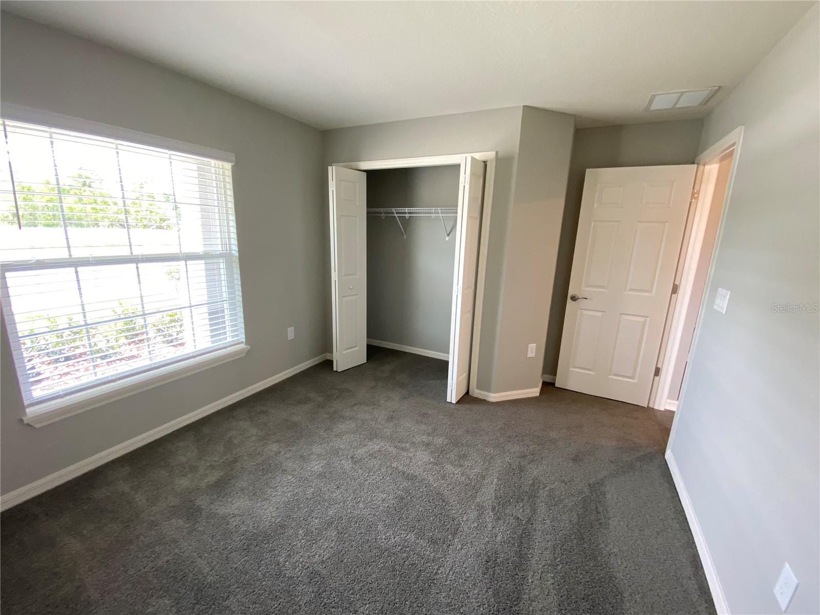 1304 MOUNTAIN FLOWER LN, DAVENPORT, FL, 33837