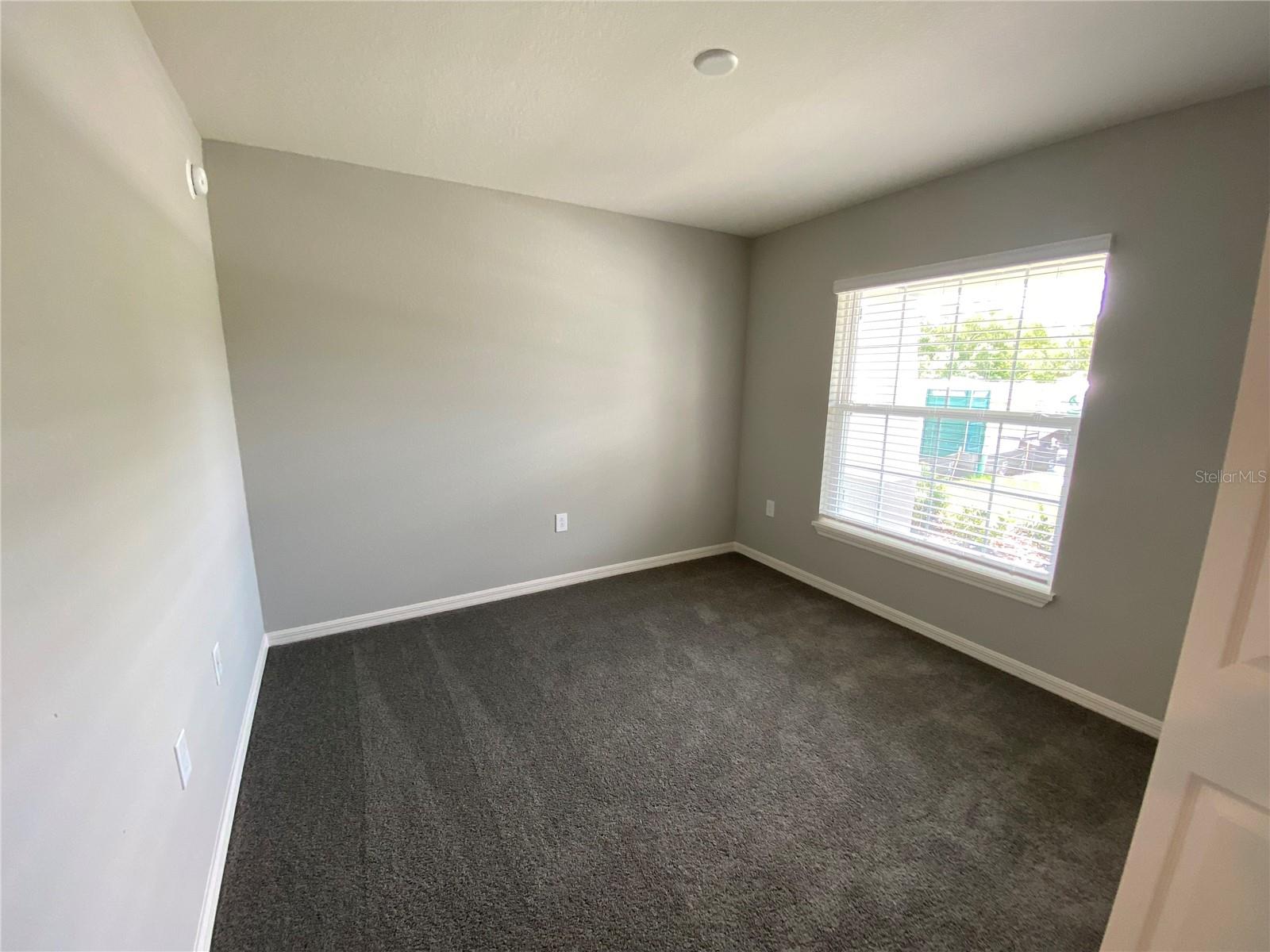 1304 MOUNTAIN FLOWER LN, DAVENPORT, FL, 33837