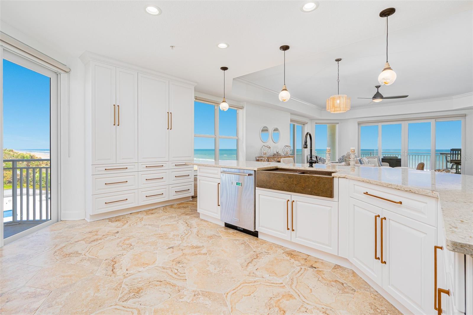 2855 S ATLANTIC AVE #303, DAYTONA BEACH SHORES, FL, 32118