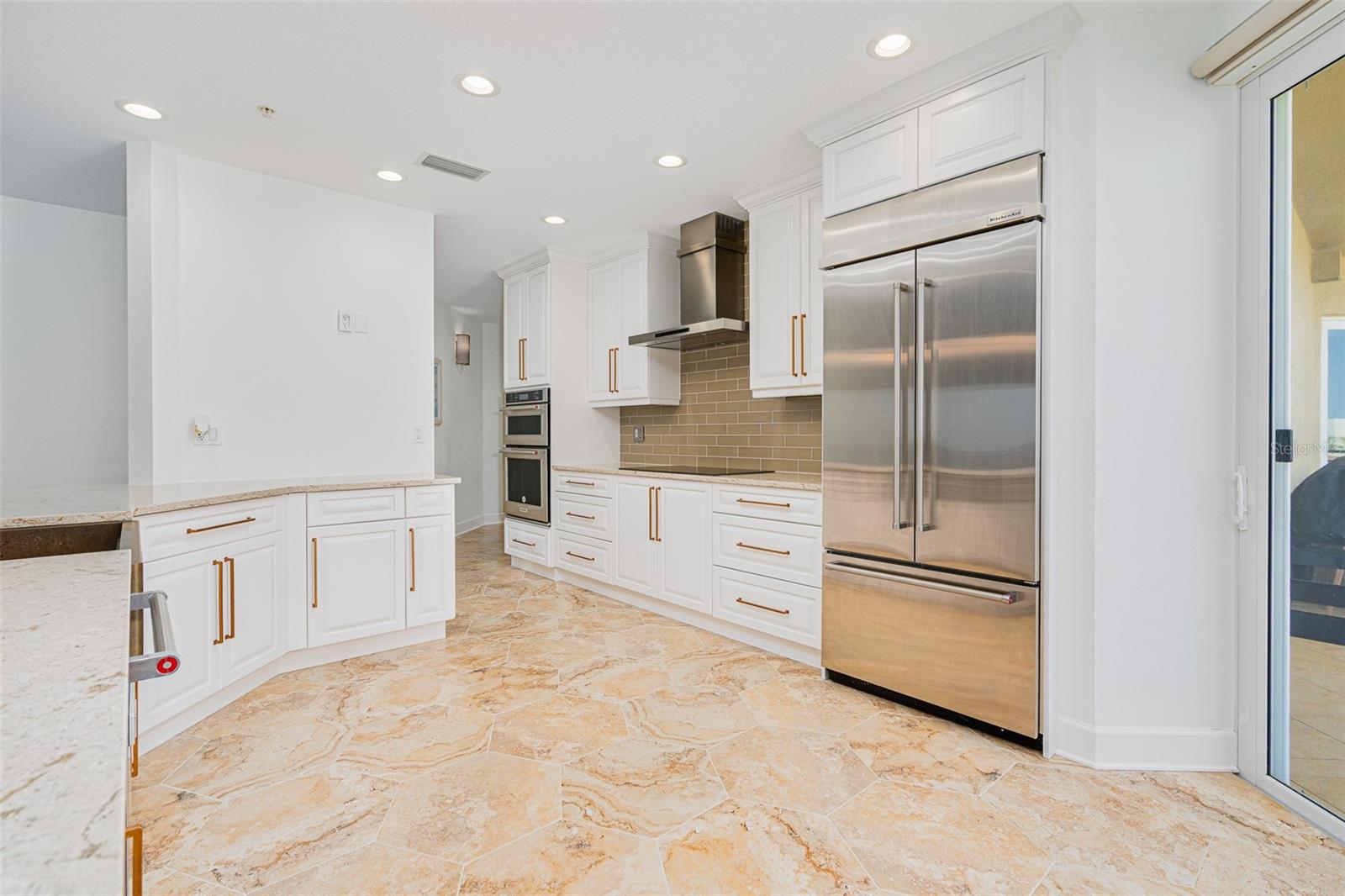 2855 S ATLANTIC AVE #303, DAYTONA BEACH SHORES, FL, 32118