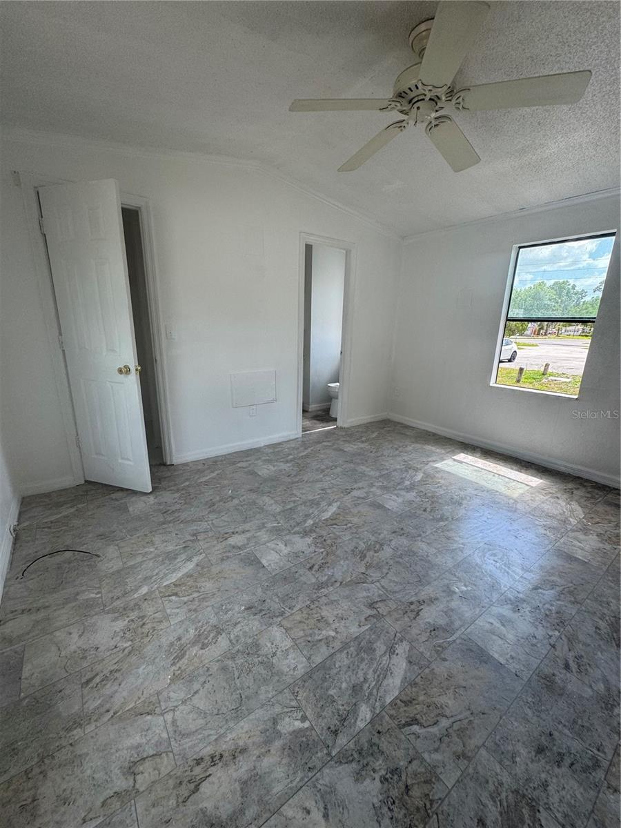 5016 COUNTY ROAD 157, WILDWOOD, FL, 34785