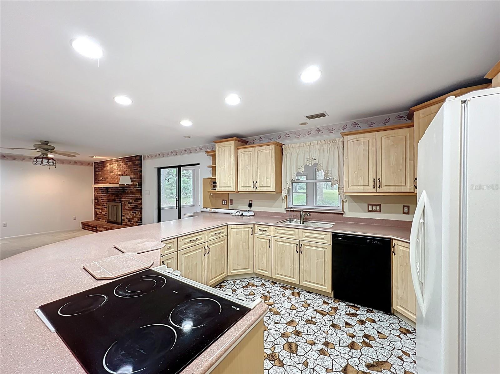 3950 EDDIE DR, MULBERRY, FL, 33860