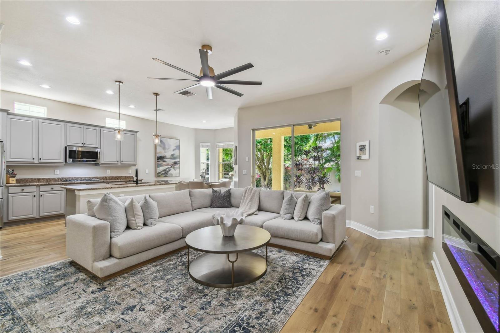 11531 MERIDIAN POINT DR, TAMPA, FL, 33626