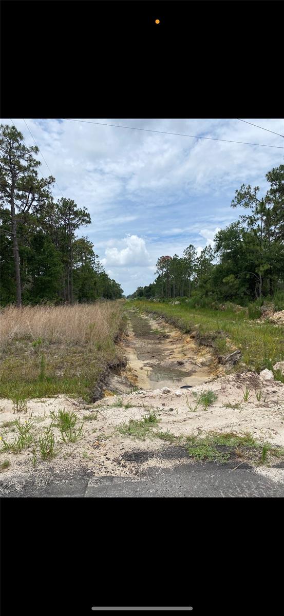 602 BOUGAINVILLE DR, INDIAN LAKE ESTATES, FL, 33855