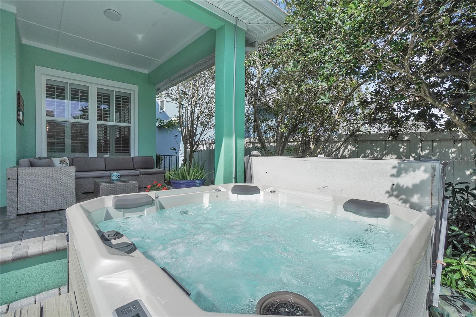 8340 LAUREATE BLVD, ORLANDO, FL, 32827