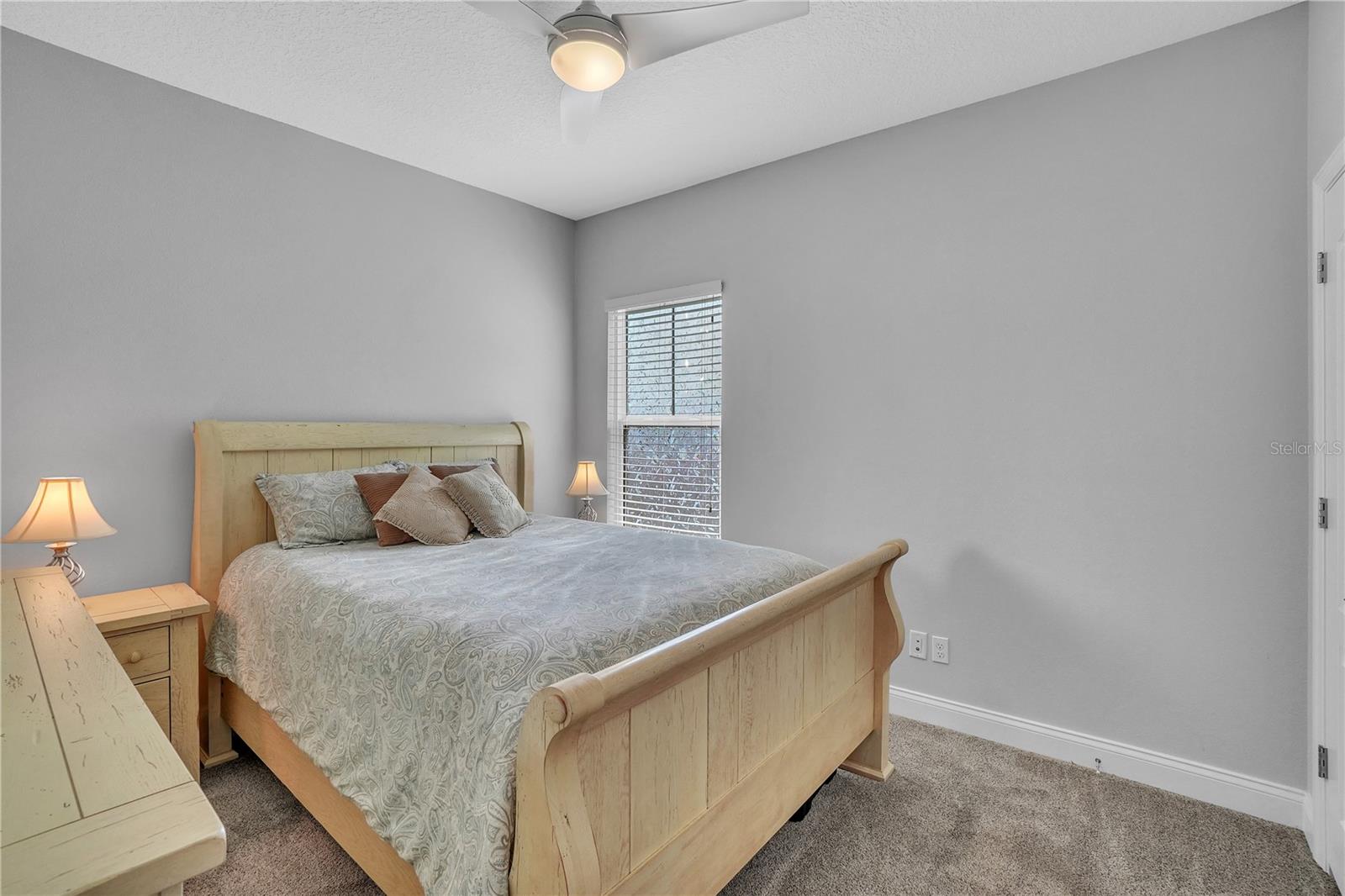 8340 LAUREATE BLVD, ORLANDO, FL, 32827