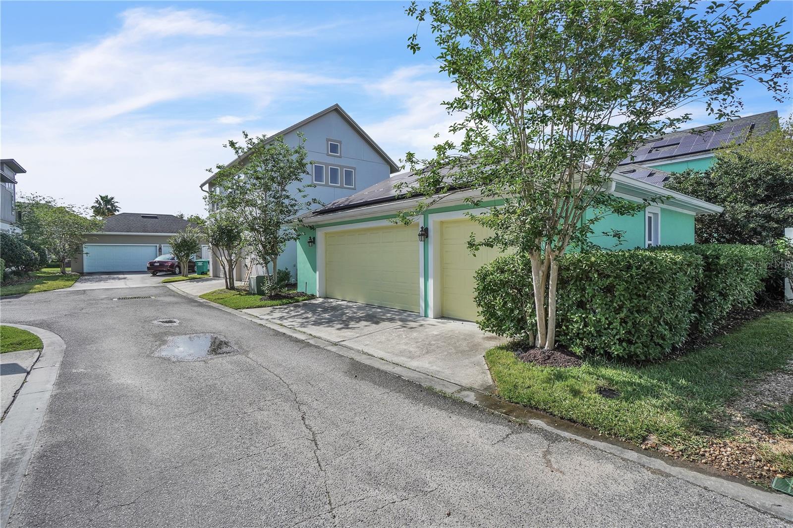 8340 LAUREATE BLVD, ORLANDO, FL, 32827