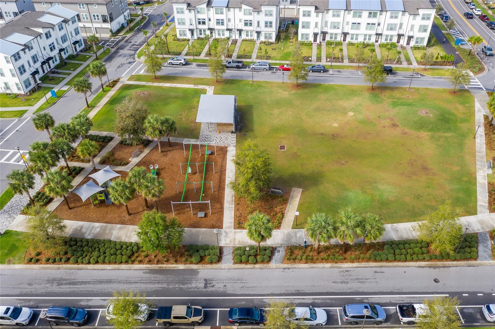 8340 LAUREATE BLVD, ORLANDO, FL, 32827