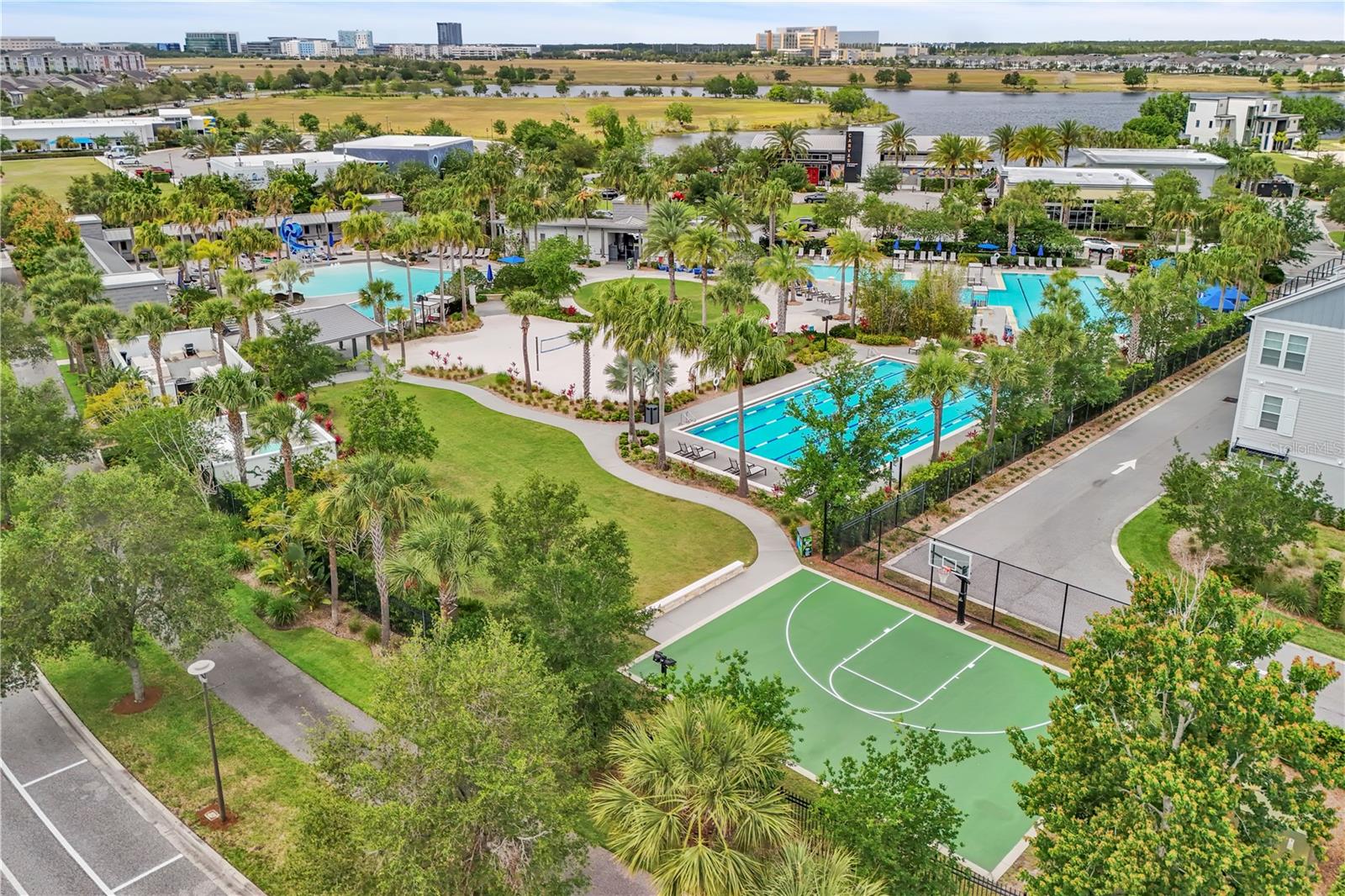 8340 LAUREATE BLVD, ORLANDO, FL, 32827