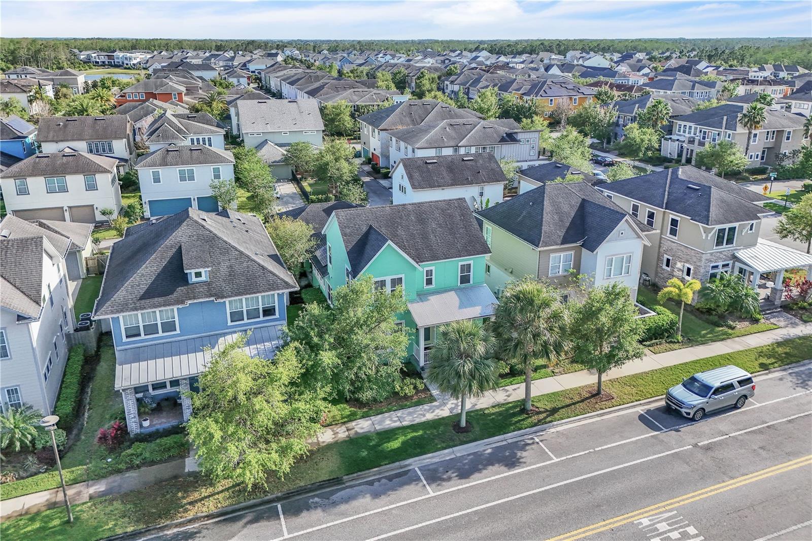 8340 LAUREATE BLVD, ORLANDO, FL, 32827