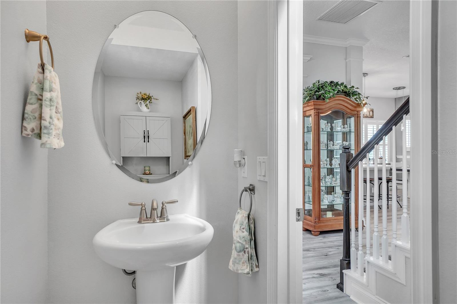 8340 LAUREATE BLVD, ORLANDO, FL, 32827