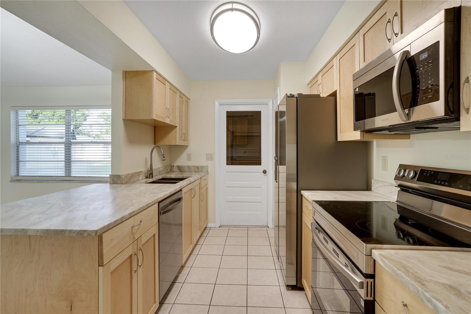 6310 DOE CIR W, LAKELAND, FL, 33809