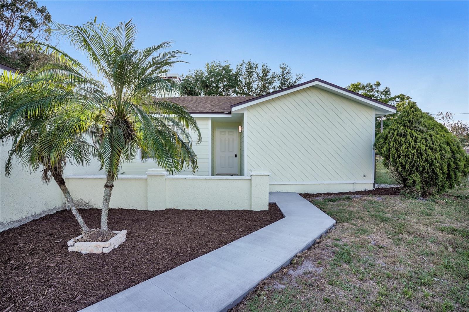 6310 DOE CIR W, LAKELAND, FL, 33809
