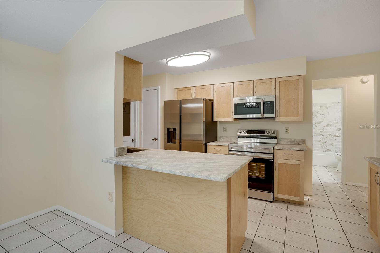 6310 DOE CIR W, LAKELAND, FL, 33809