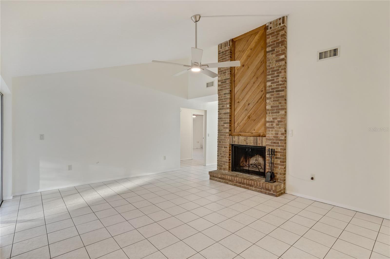 6310 DOE CIR W, LAKELAND, FL, 33809