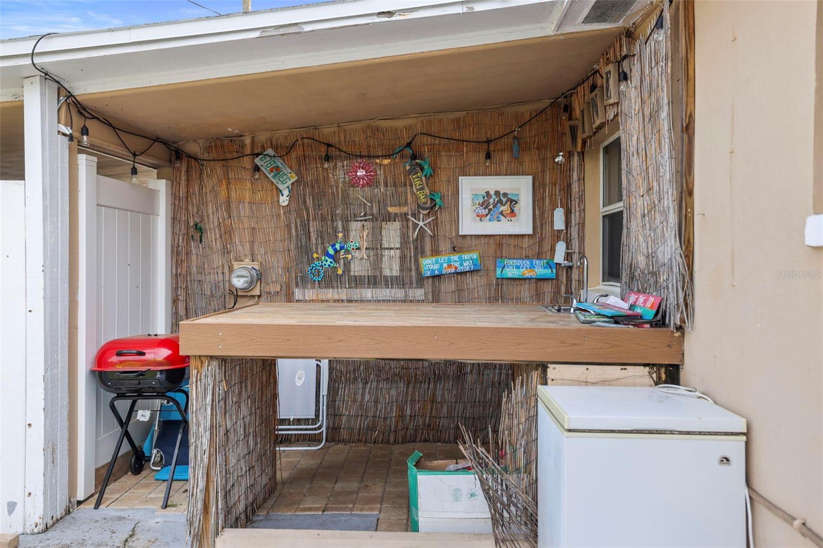 2861 PINELLAS POINT DR S, ST PETERSBURG, FL, 33712