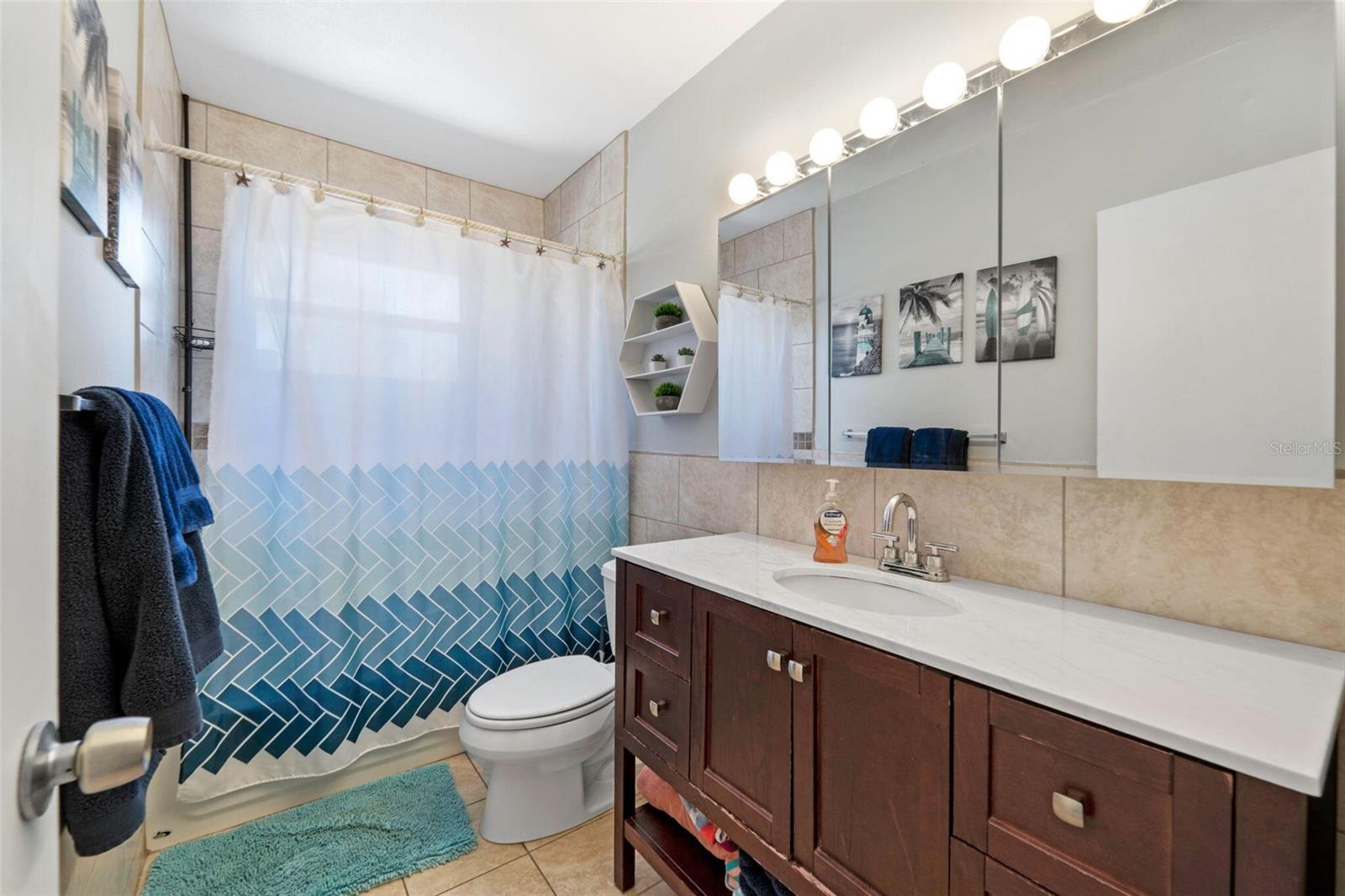 2861 PINELLAS POINT DR S, ST PETERSBURG, FL, 33712