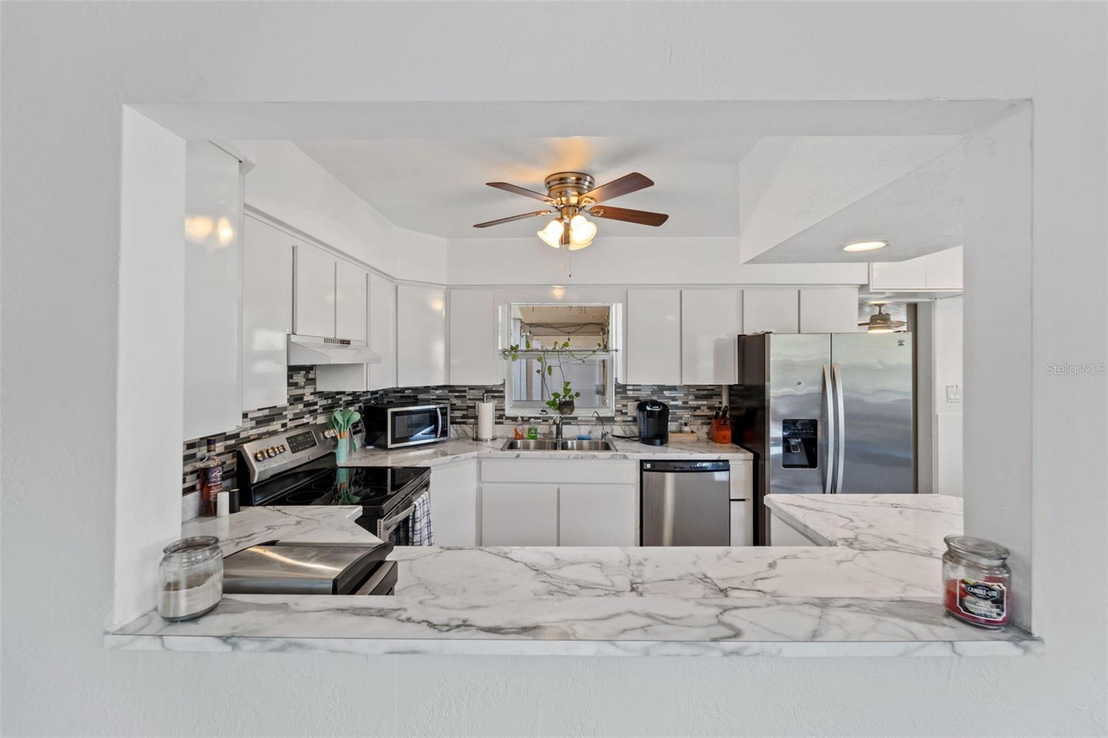 2861 PINELLAS POINT DR S, ST PETERSBURG, FL, 33712