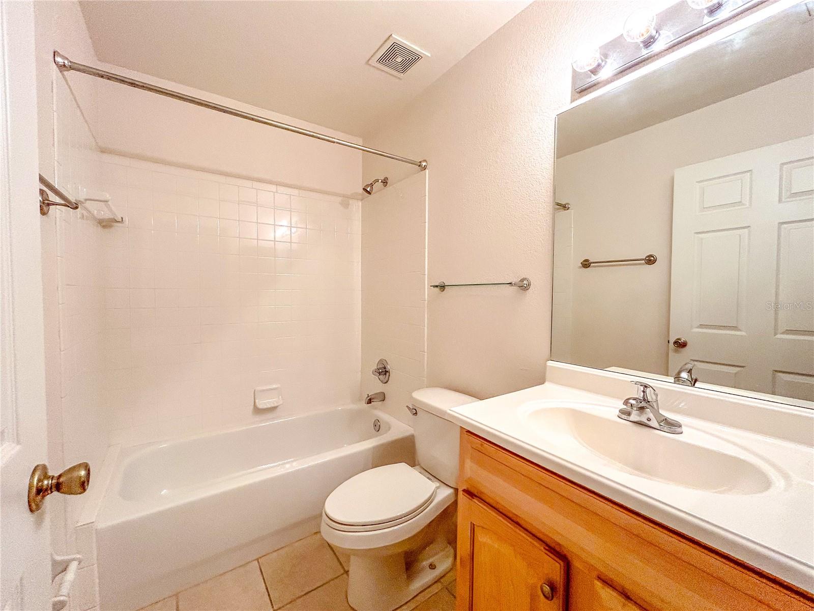 2042 NW 33RD AVE, GAINESVILLE, FL, 32605