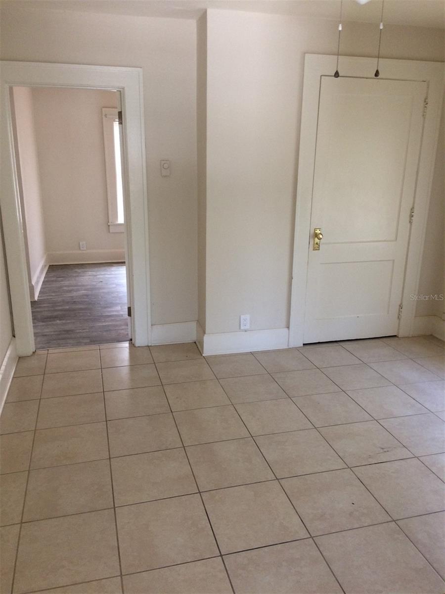 622 14TH ST N #1/2, ST PETERSBURG, FL, 33705