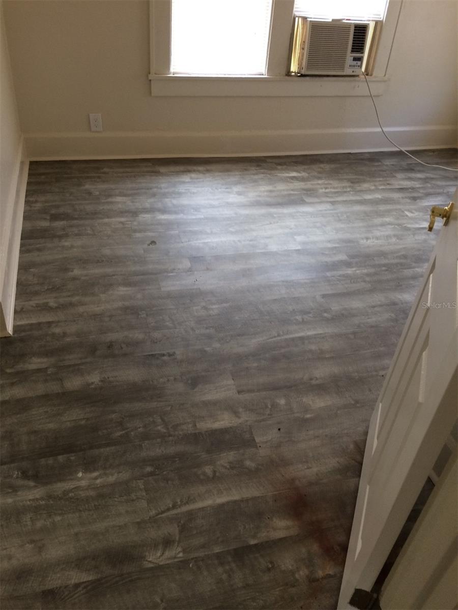 622 14TH ST N #1/2, ST PETERSBURG, FL, 33705