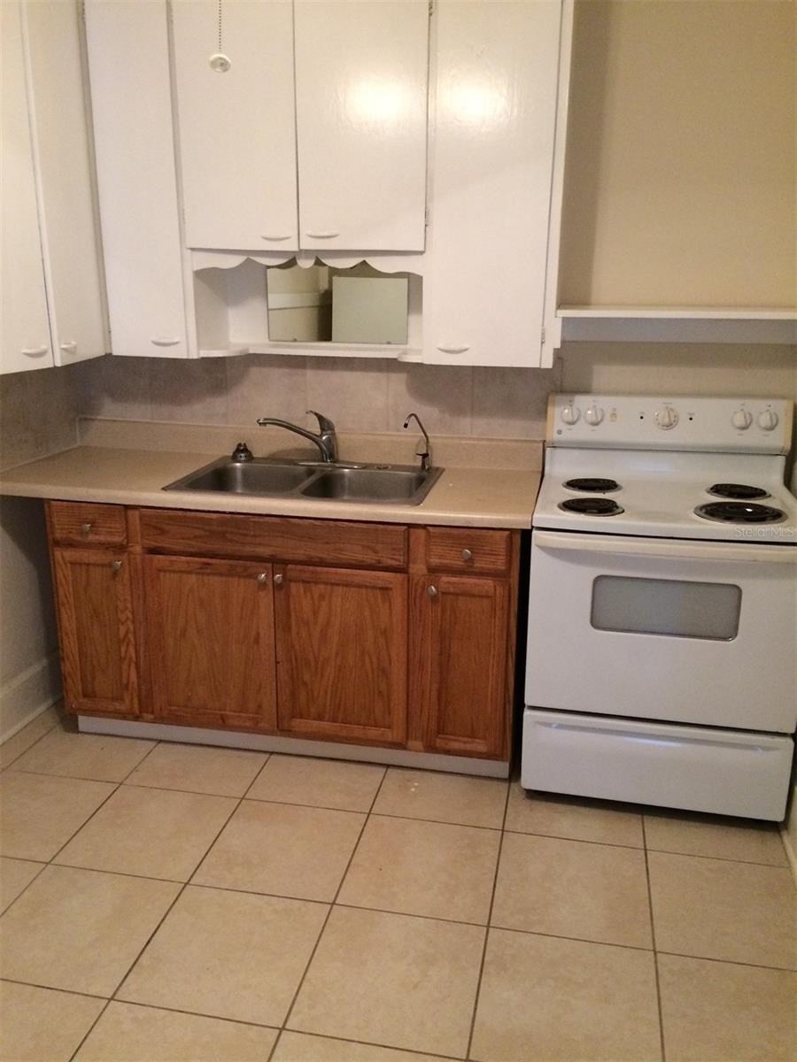 622 14TH ST N #1/2, ST PETERSBURG, FL, 33705