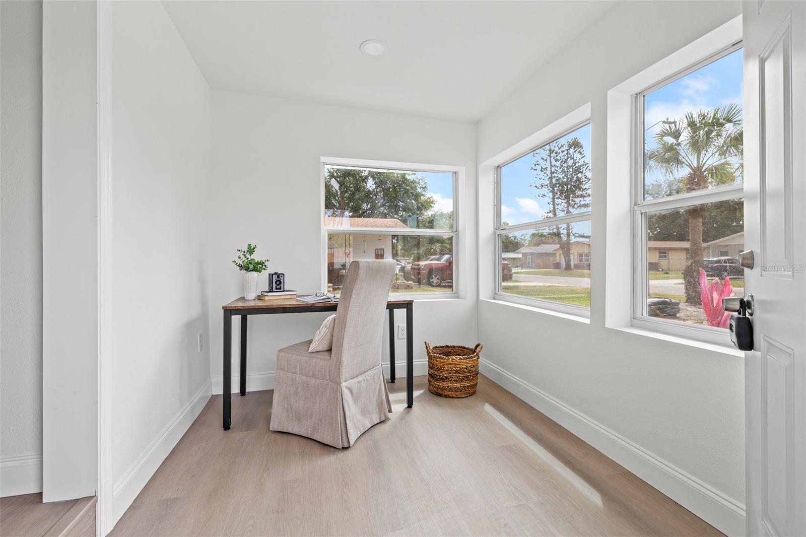 4561 21ST AVE S, ST PETERSBURG, FL, 33711