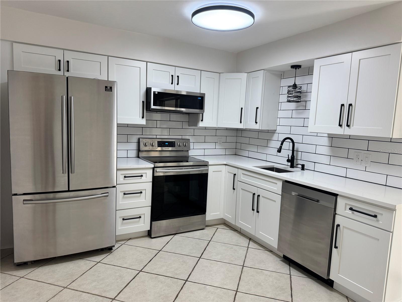 3822 15TH AVE N, ST PETERSBURG, FL, 33713