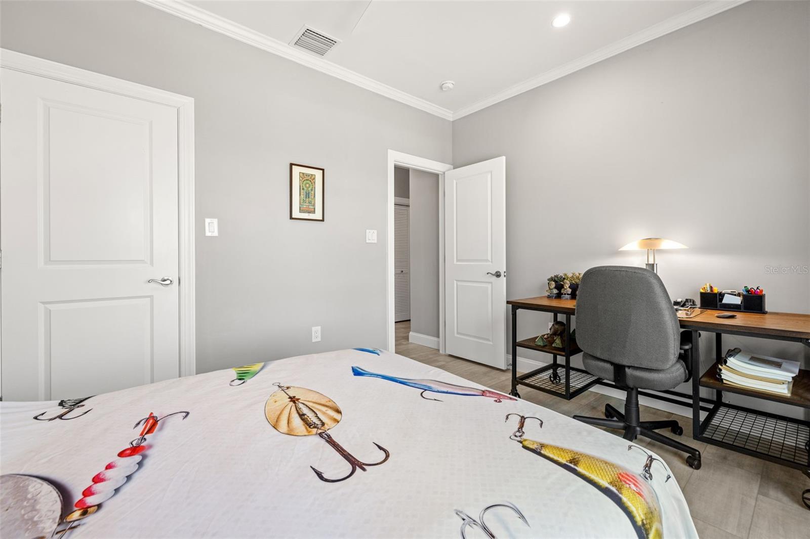 1827 VENETIAN POINT DR, CLEARWATER, FL, 33755