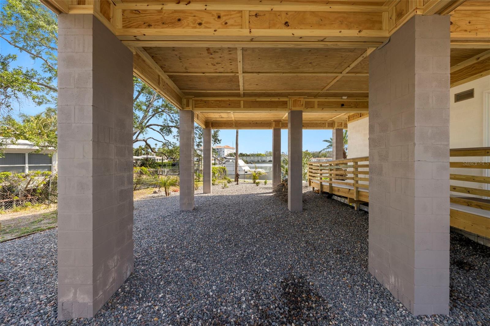 1827 VENETIAN POINT DR, CLEARWATER, FL, 33755