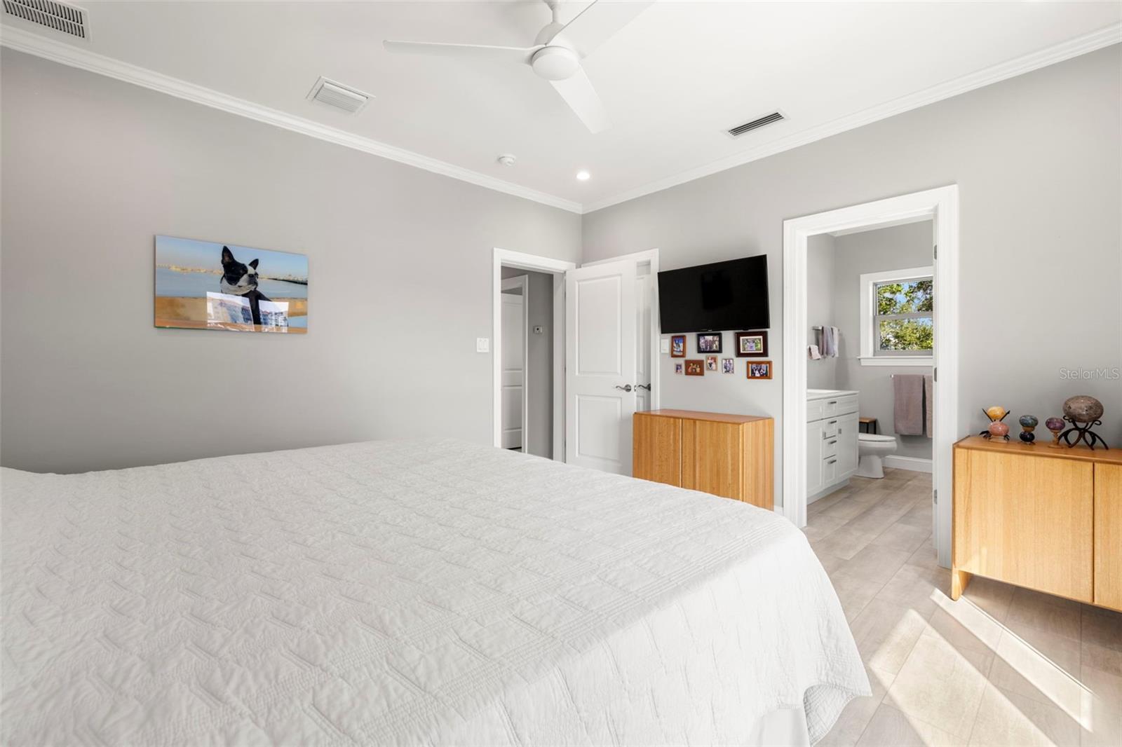 1827 VENETIAN POINT DR, CLEARWATER, FL, 33755