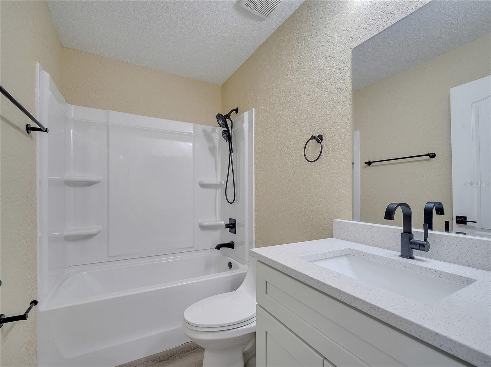 2004 PRESCOTT BLVD, DELTONA, FL, 32738