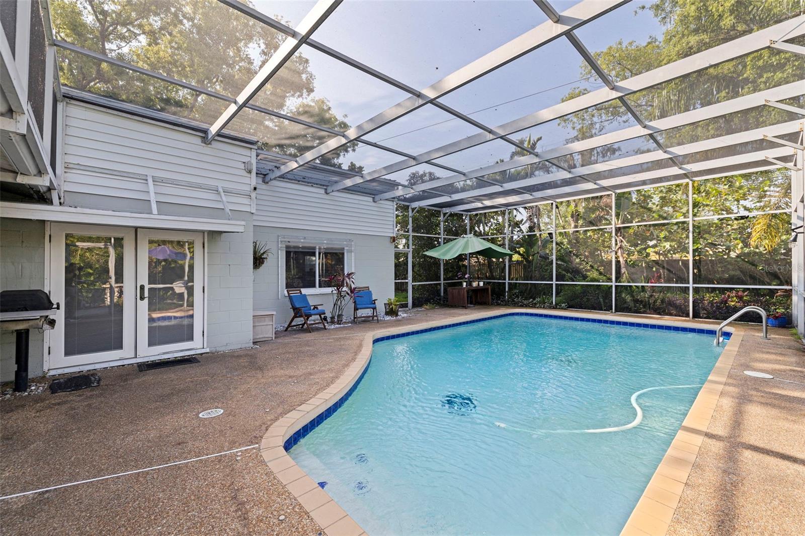 1572 84TH AVE N, ST PETERSBURG, FL, 33702