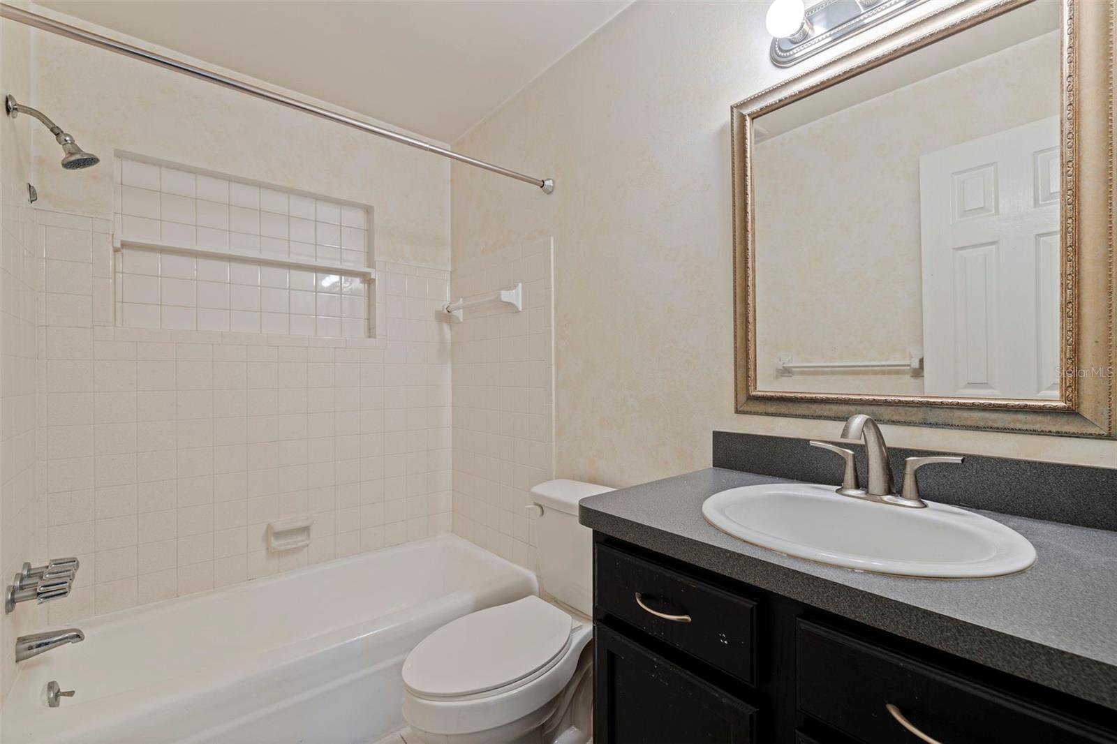 1572 84TH AVE N, ST PETERSBURG, FL, 33702