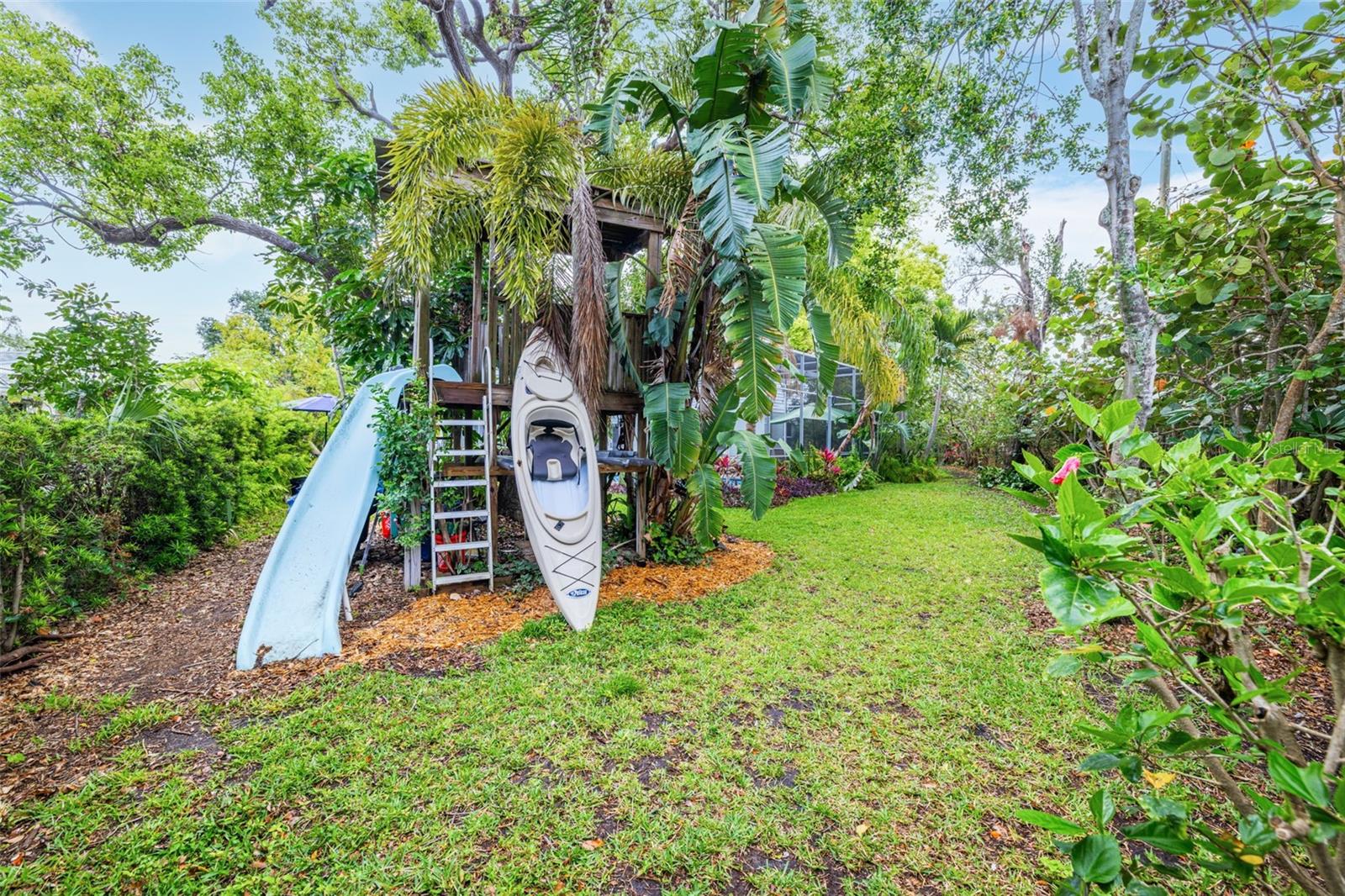 1572 84TH AVE N, ST PETERSBURG, FL, 33702