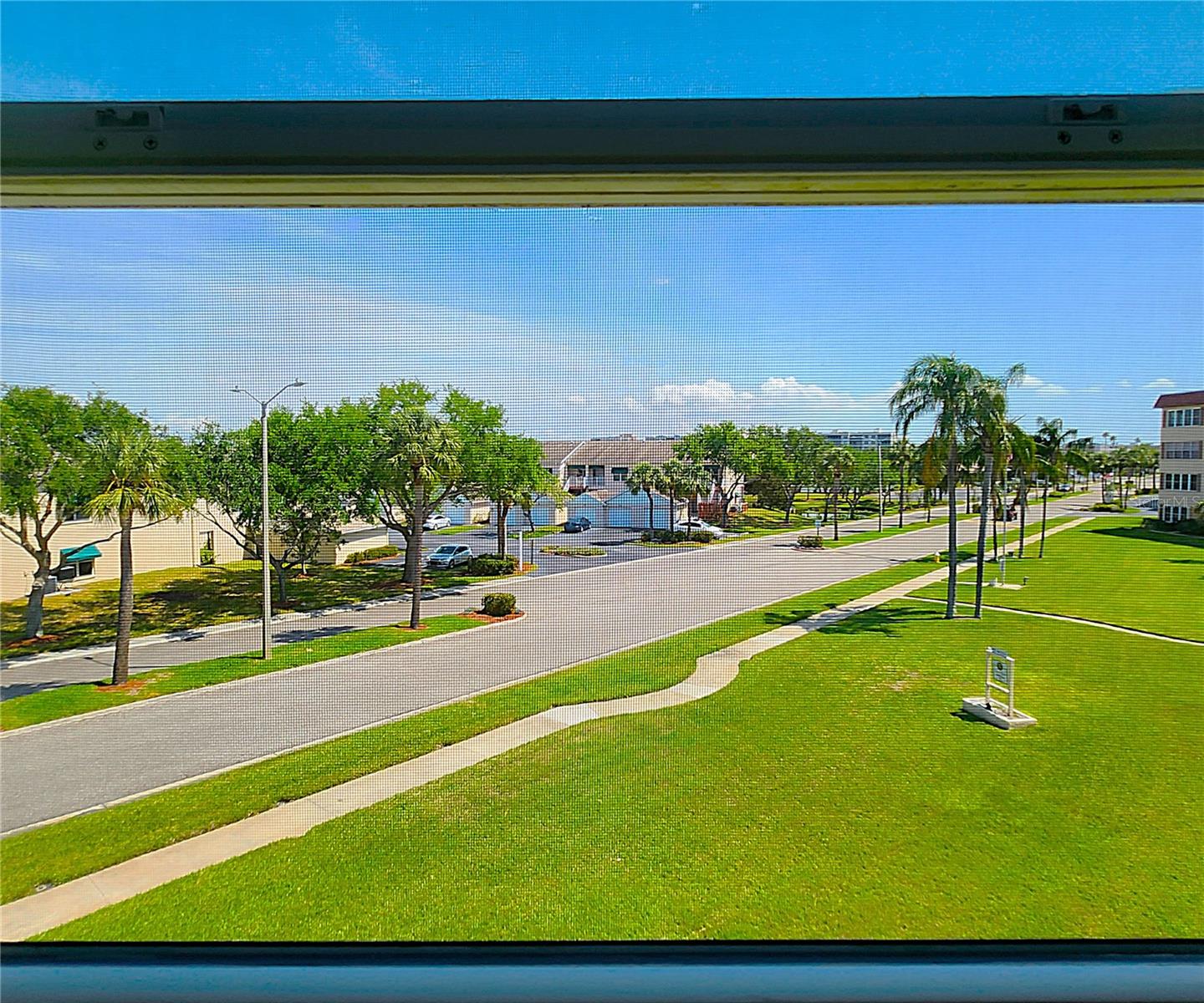 9950 62ND TER N #302, ST PETERSBURG, FL, 33708