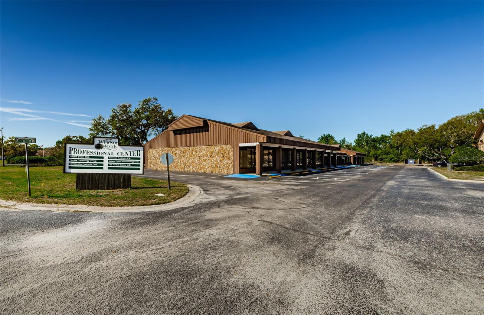 7416 COMMUNITY CT, HUDSON, FL, 34667