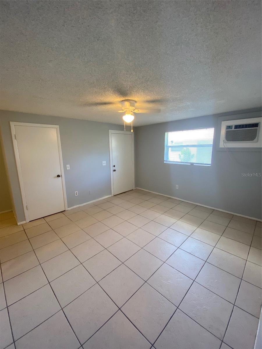 3765 137TH AVE #B, LARGO, FL, 33771