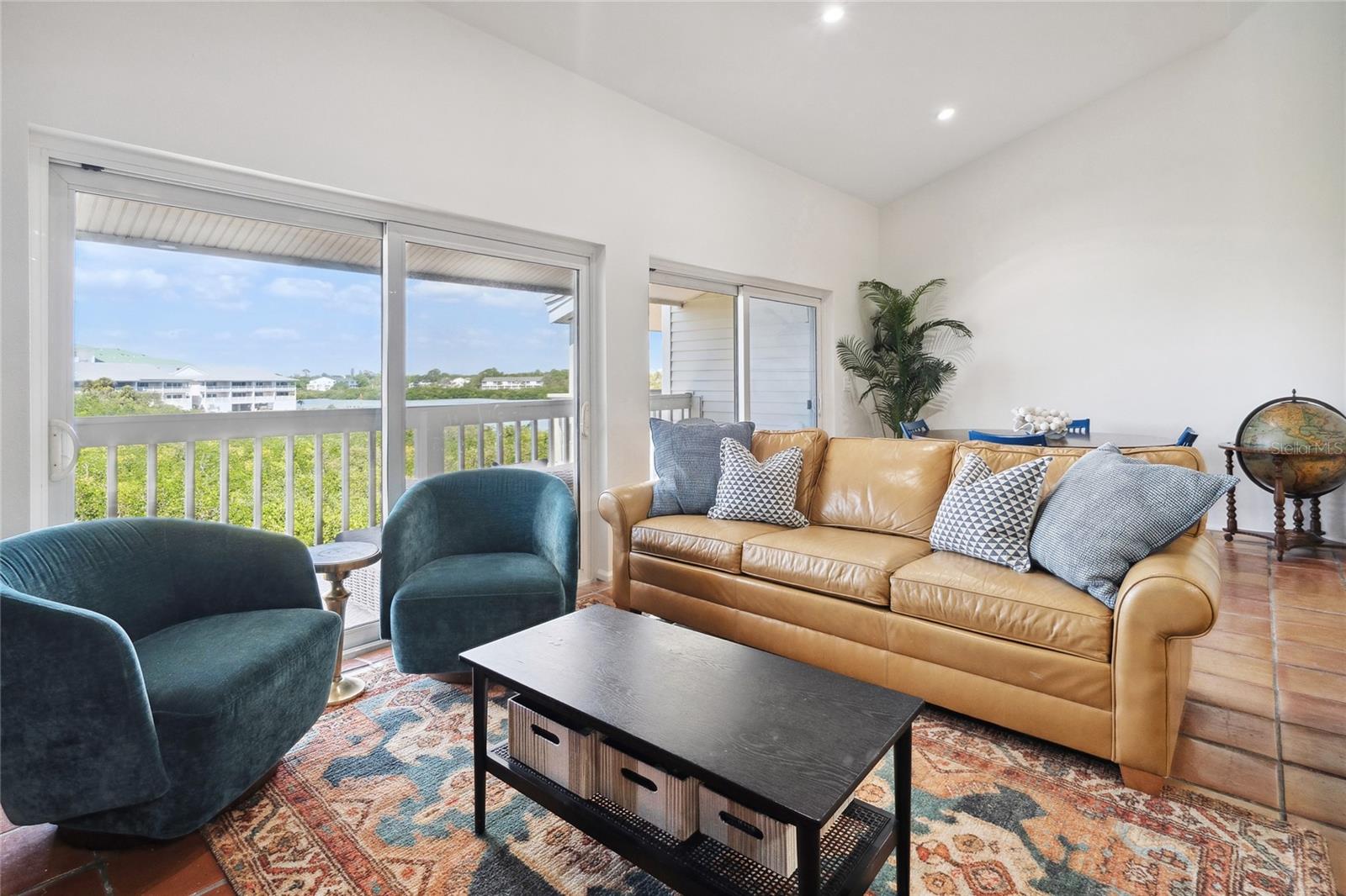 19727 GULF BLVD #207, INDIAN SHORES, FL, 33785