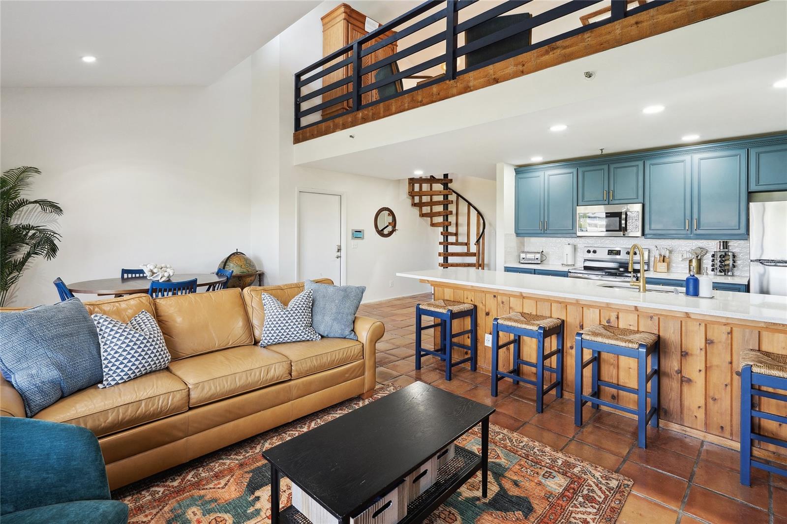 19727 GULF BLVD #207, INDIAN SHORES, FL, 33785