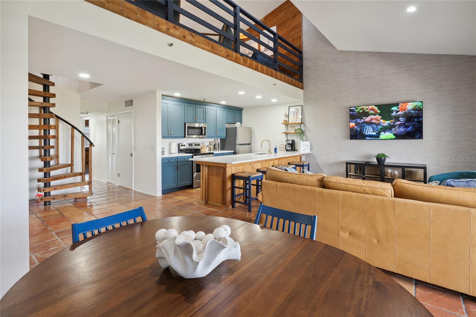 19727 GULF BLVD #207, INDIAN SHORES, FL, 33785