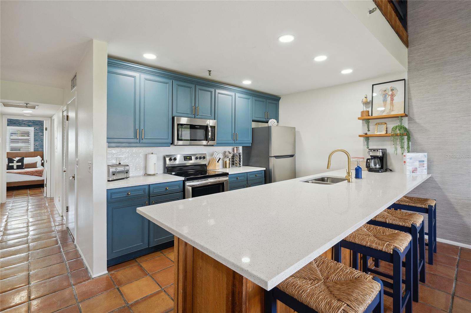 19727 GULF BLVD #207, INDIAN SHORES, FL, 33785