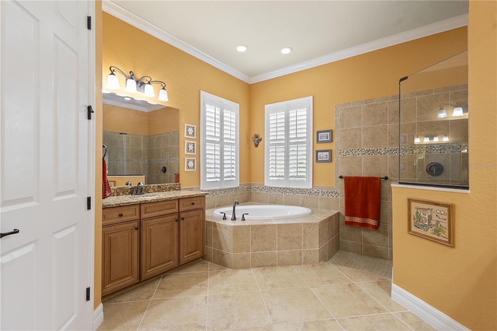 5428 ROYAL POINCIANA WAY, NORTH PORT, FL, 34291
