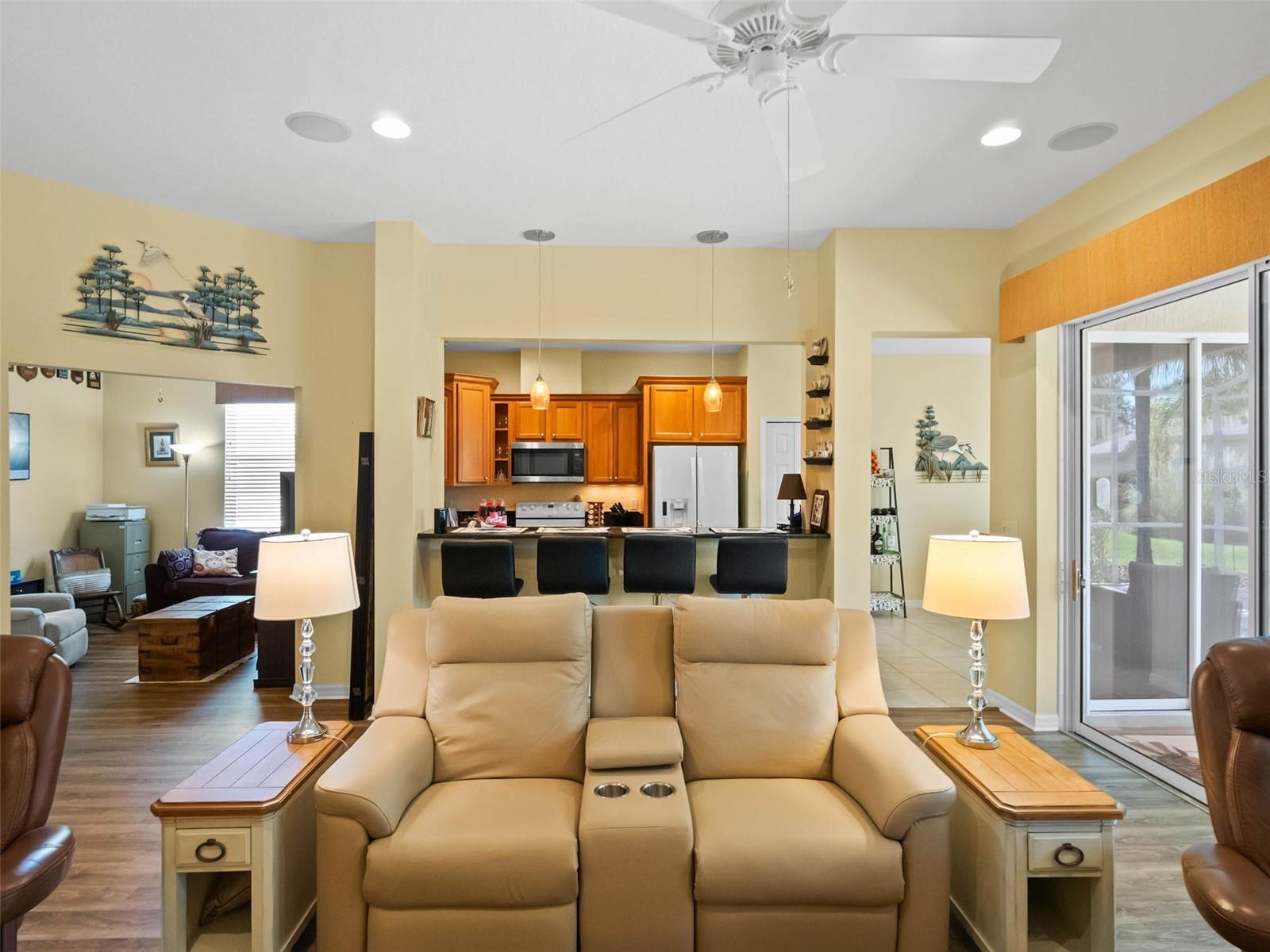 20504 QUEEN ALEXANDRA DR, LEESBURG, FL, 34748
