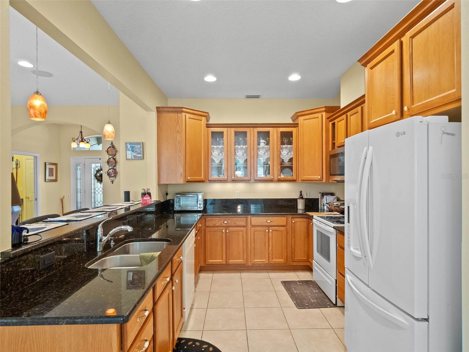 20504 QUEEN ALEXANDRA DR, LEESBURG, FL, 34748
