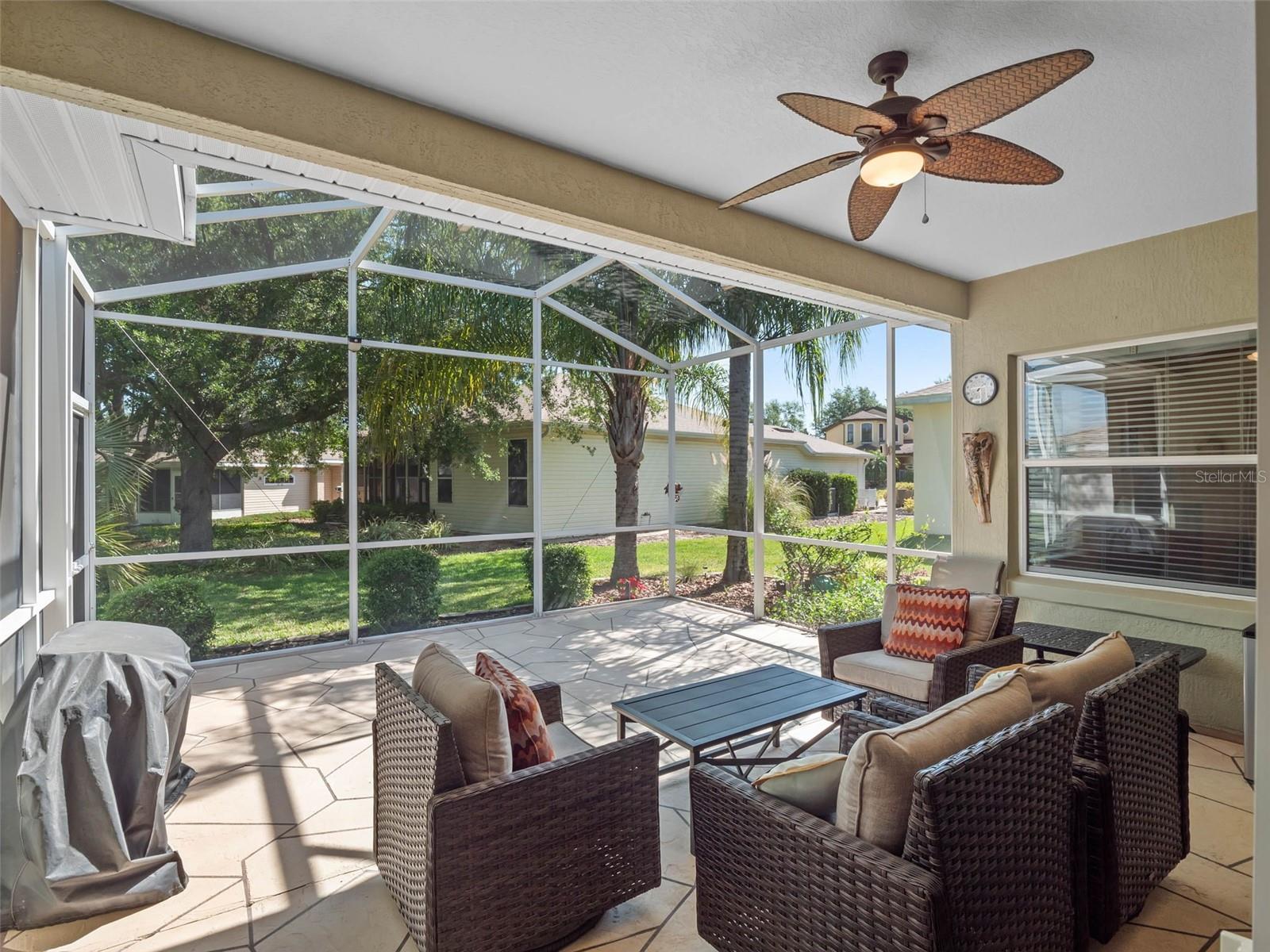 20504 QUEEN ALEXANDRA DR, LEESBURG, FL, 34748