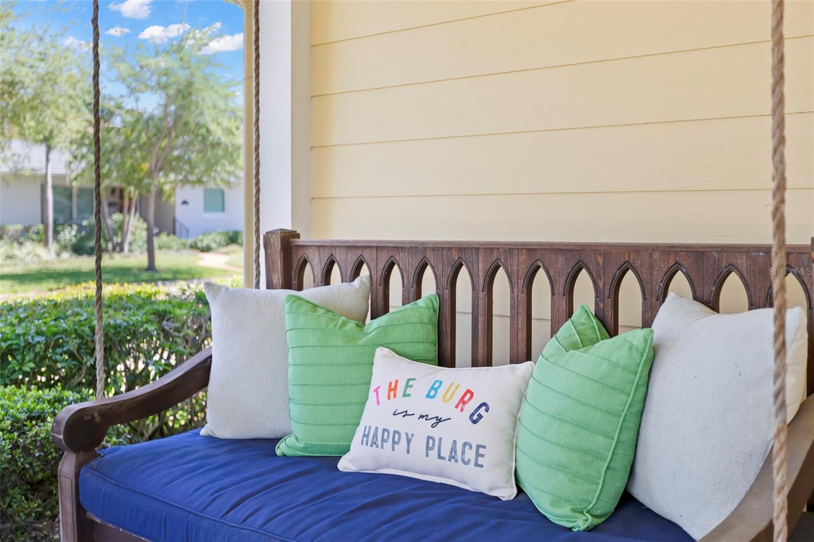 556 21ST AVE NE, ST PETERSBURG, FL, 33704