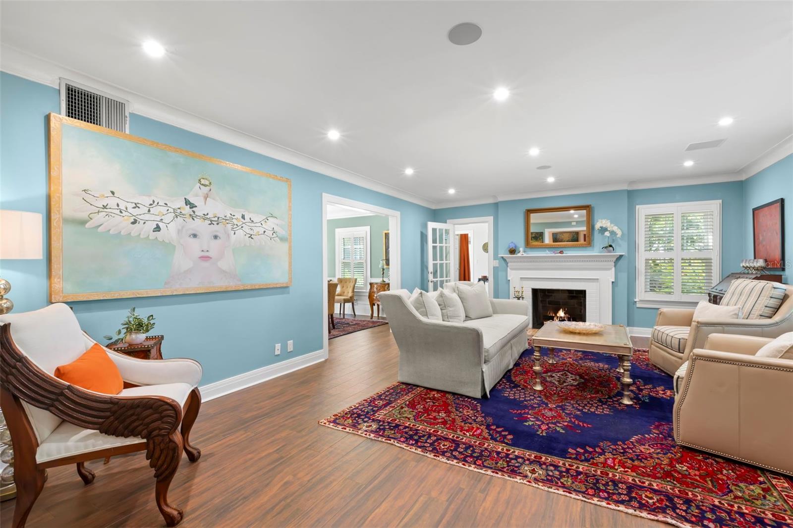 556 21ST AVE NE, ST PETERSBURG, FL, 33704